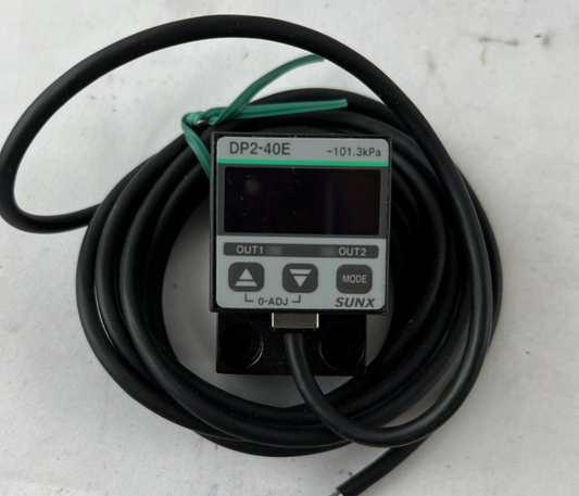 Panasonic SUNX DP2-40E Digital Vacuum Pressure Switch -101.3kPa Flat 24VDC Japan