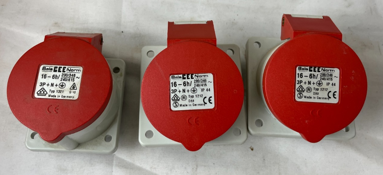 Bals 1212 IEC 16A 3P+N+E 6h IP44 Panel Socket New Lot of 3x Spare Bundle