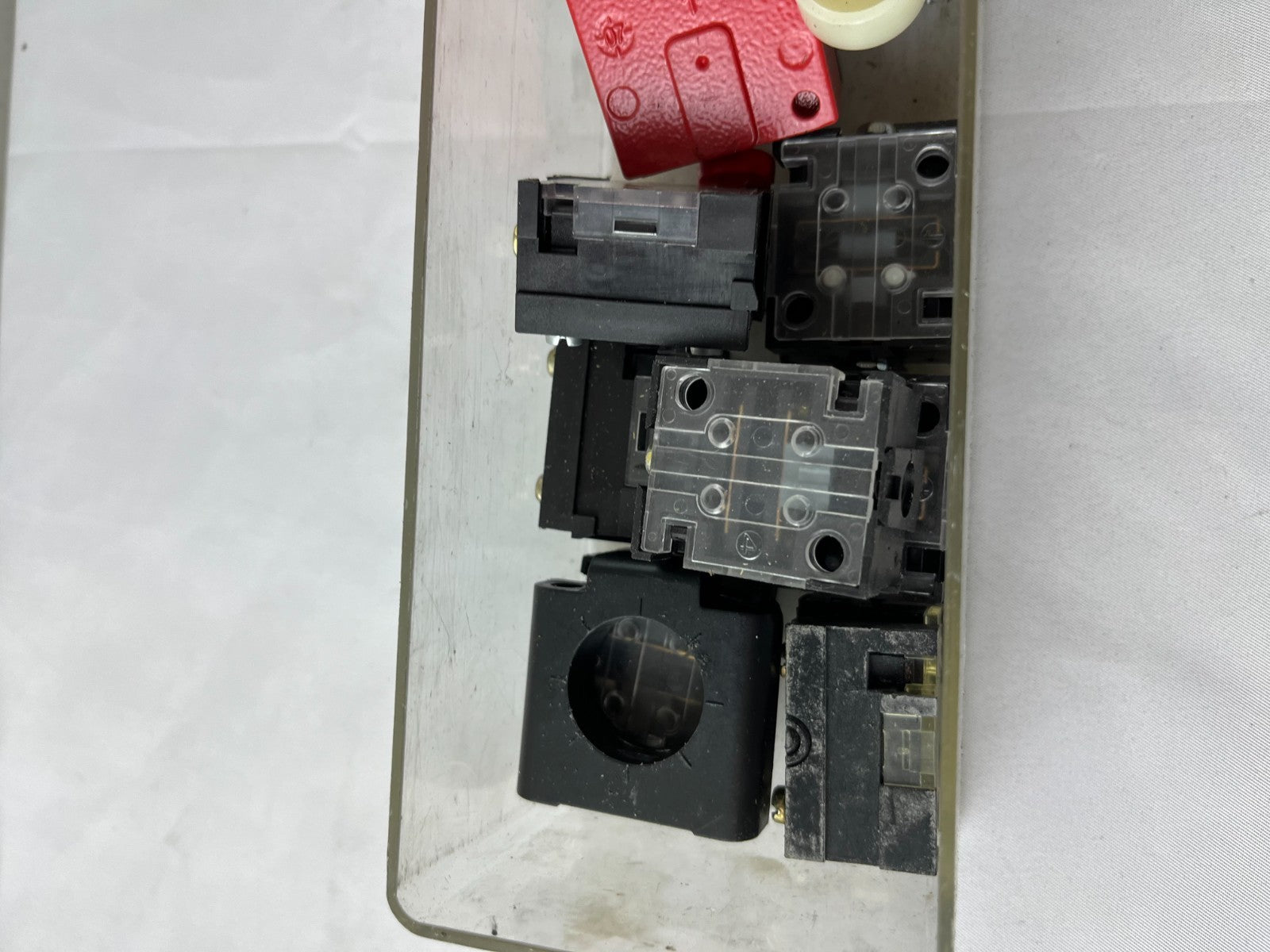 Schmersal TS 232-11 & Bernstein GC-A2Z Limit Switch Bundle Mixed Lot Used Spares