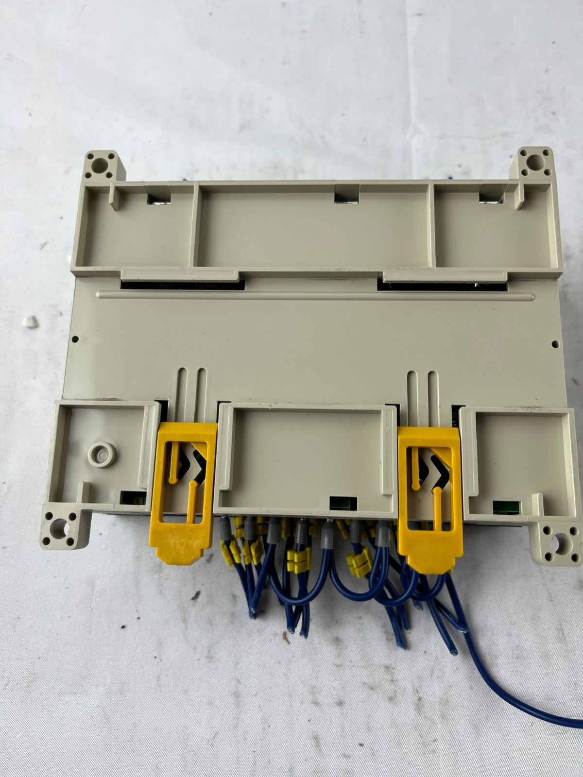 Omron CPM1A-30CDR-D-V1 PLC Controller 24VDC 30 I/O Relay Output Used Spare Unit
