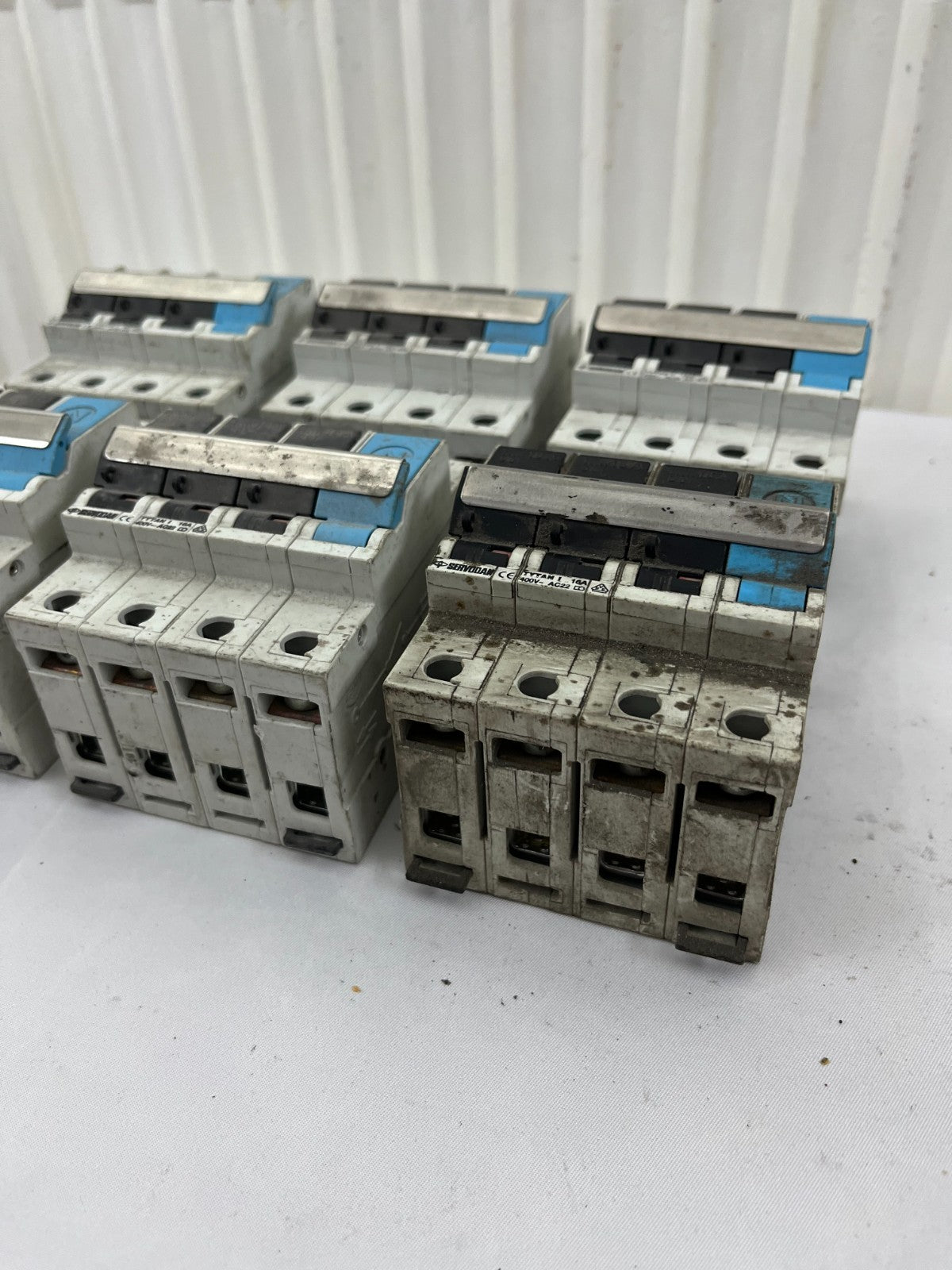 Servodan TYTAN I 16A 400V AC22 Group Disconnector Bundle (6x) D01 Industrial