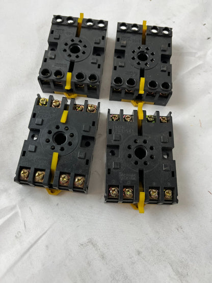 Omron P2CF-08-E Relay Socket 8-Pin DIN Rail Screw Terminal Lot 4pcs Spare Units