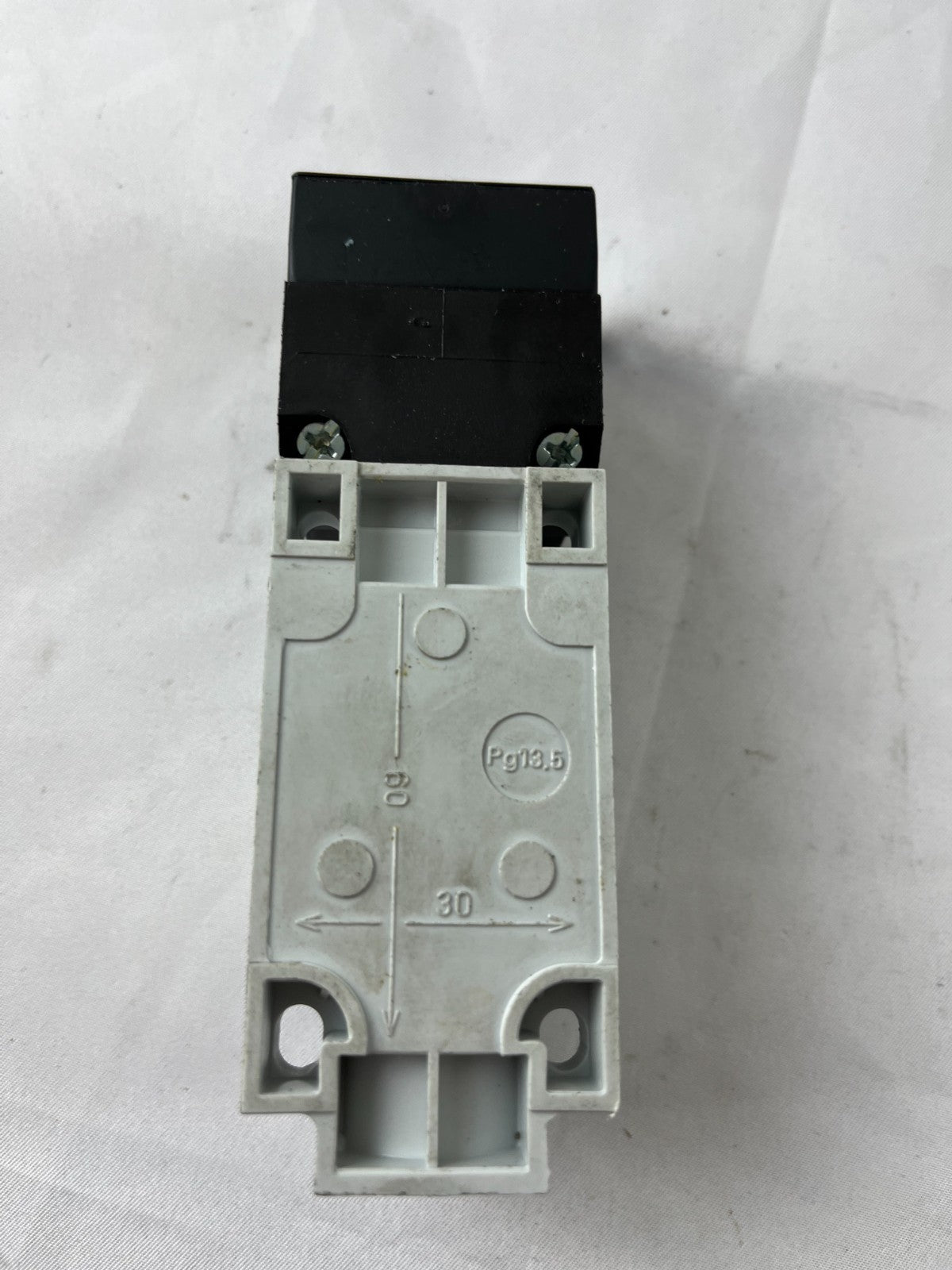 Balluff BES 517-134-P5-H Unisensor Inductive Sensor 10-55VDC 30mm Used Spare