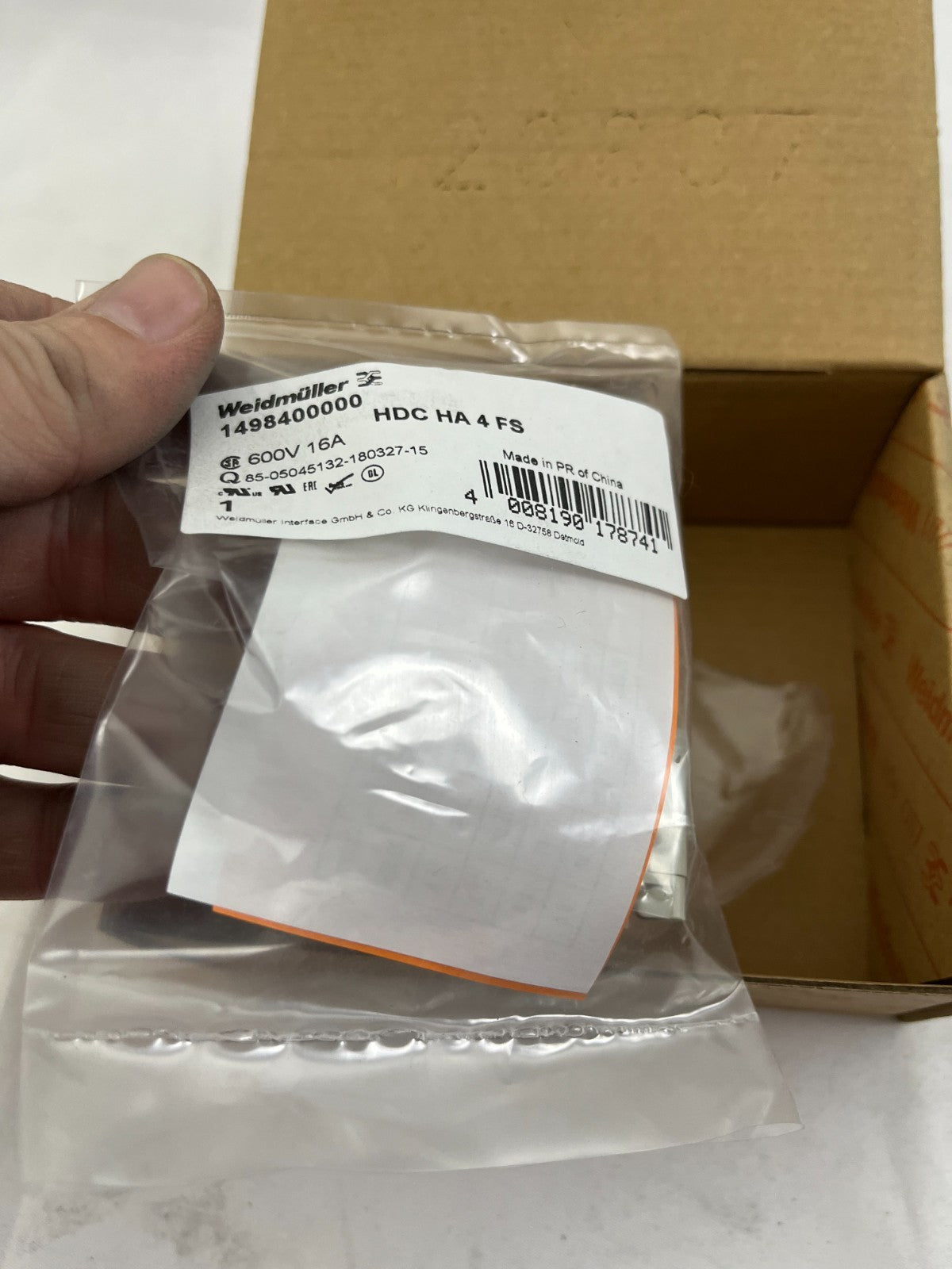 Weidmüller HDC KIT HA 04.400 M Heavy Duty Connector Set 4-Pole 16A 400V M20 New