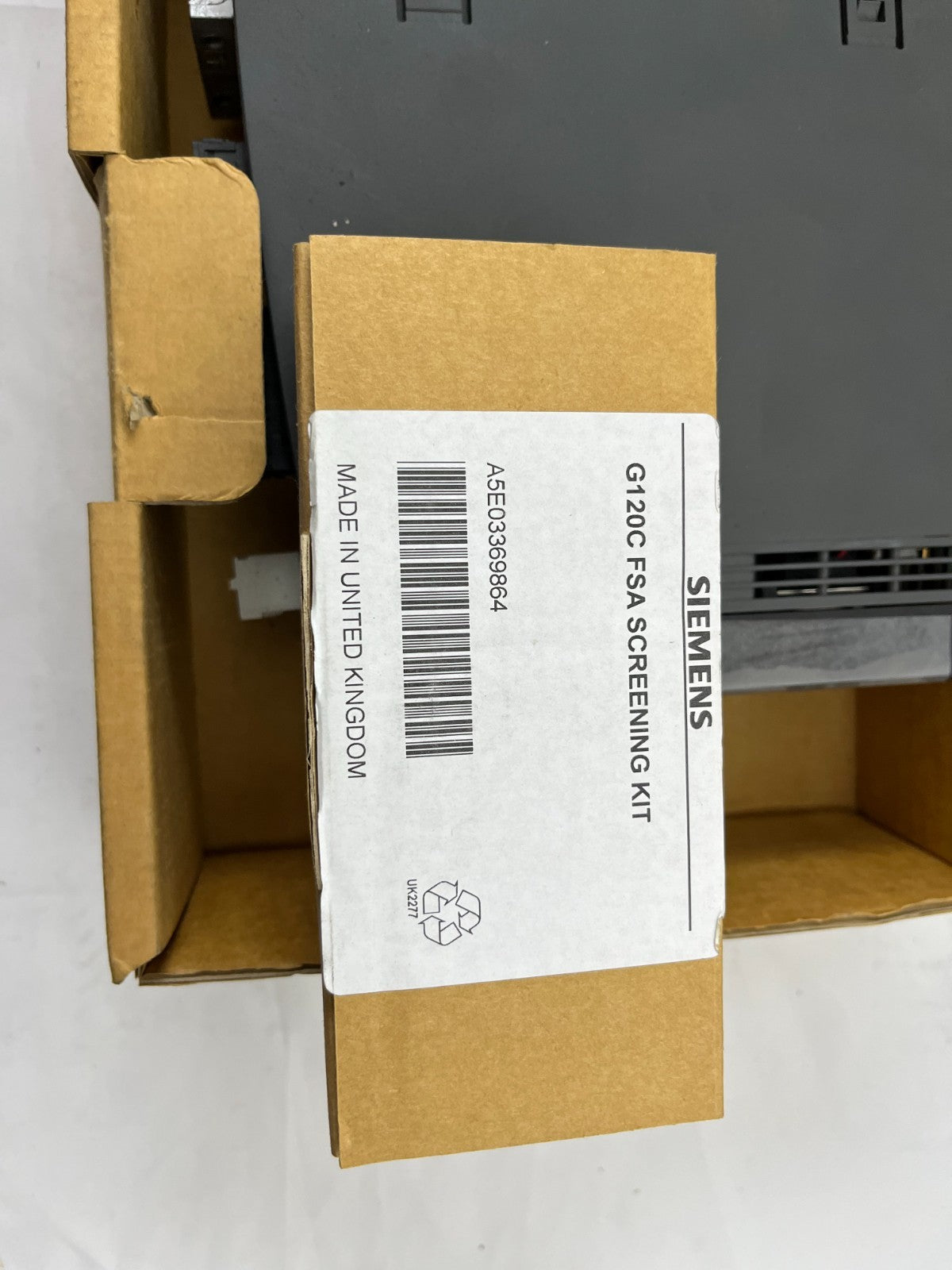 Siemens SINAMICS G120C 6SL3210-1KE15-8AB0 AC Drive 2.2kW 3HP 380-480V USS/MB New