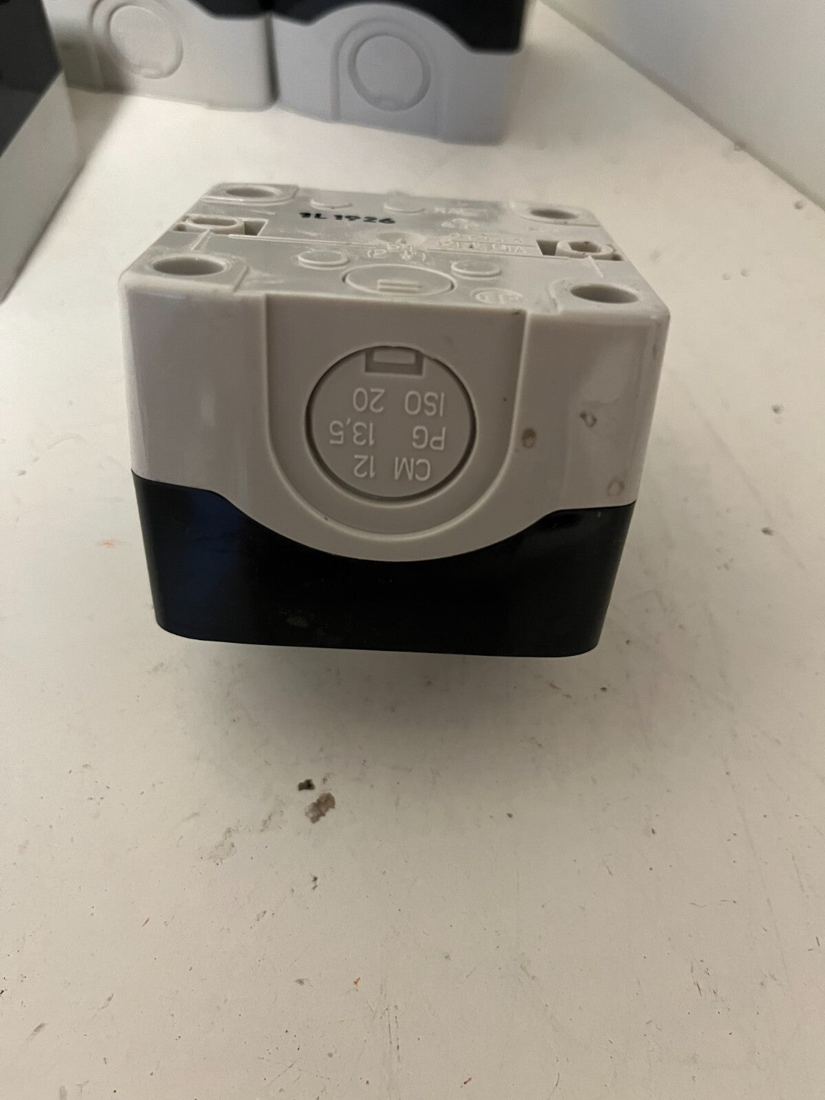 5x Schneider Electric XALD211 Enclosed Push Button Stations - 22mm - Used