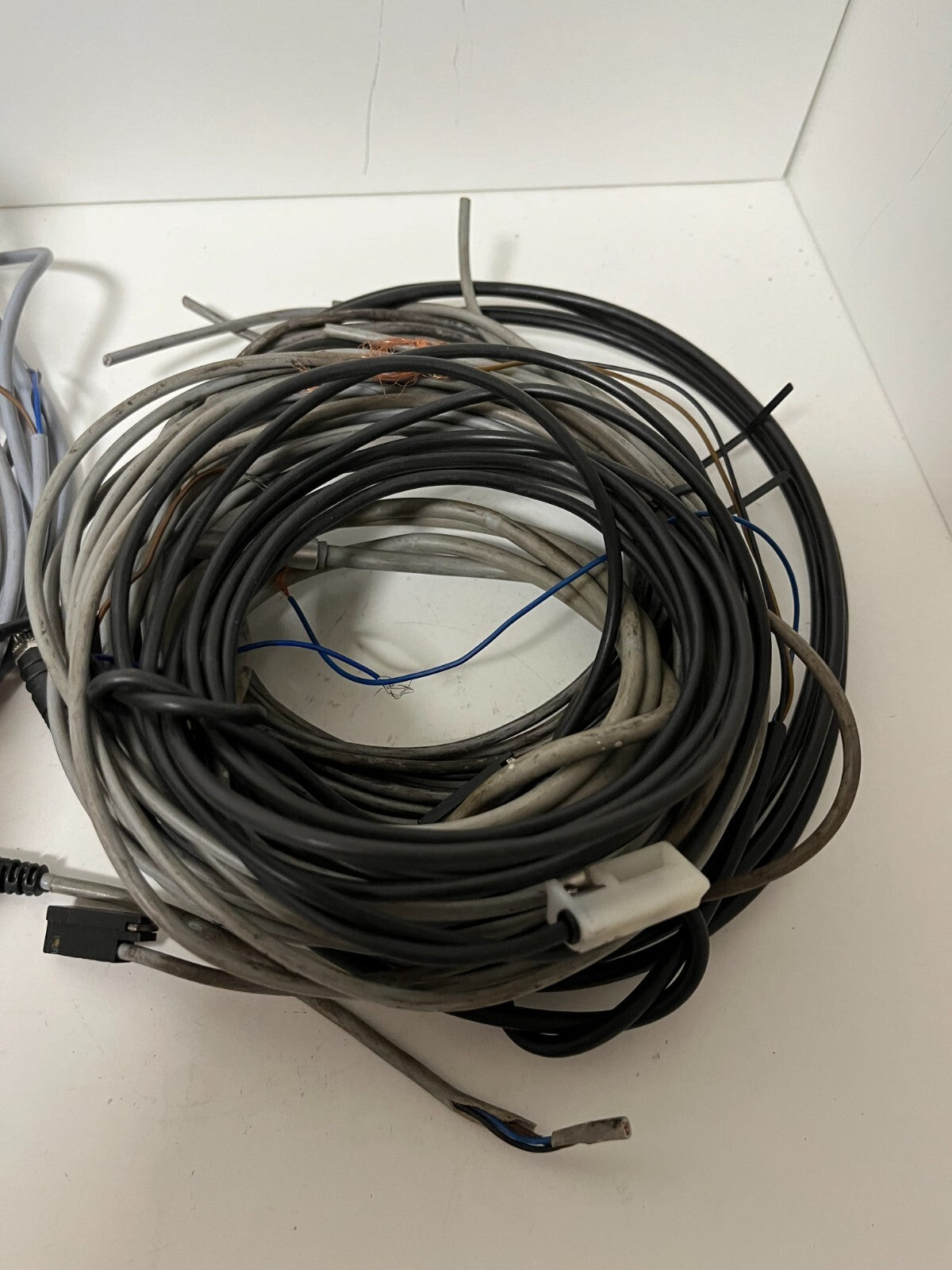 Lot Industrial Sensor Cables & Connectors - Mixed Brands & Lengths - SOLD AS IS