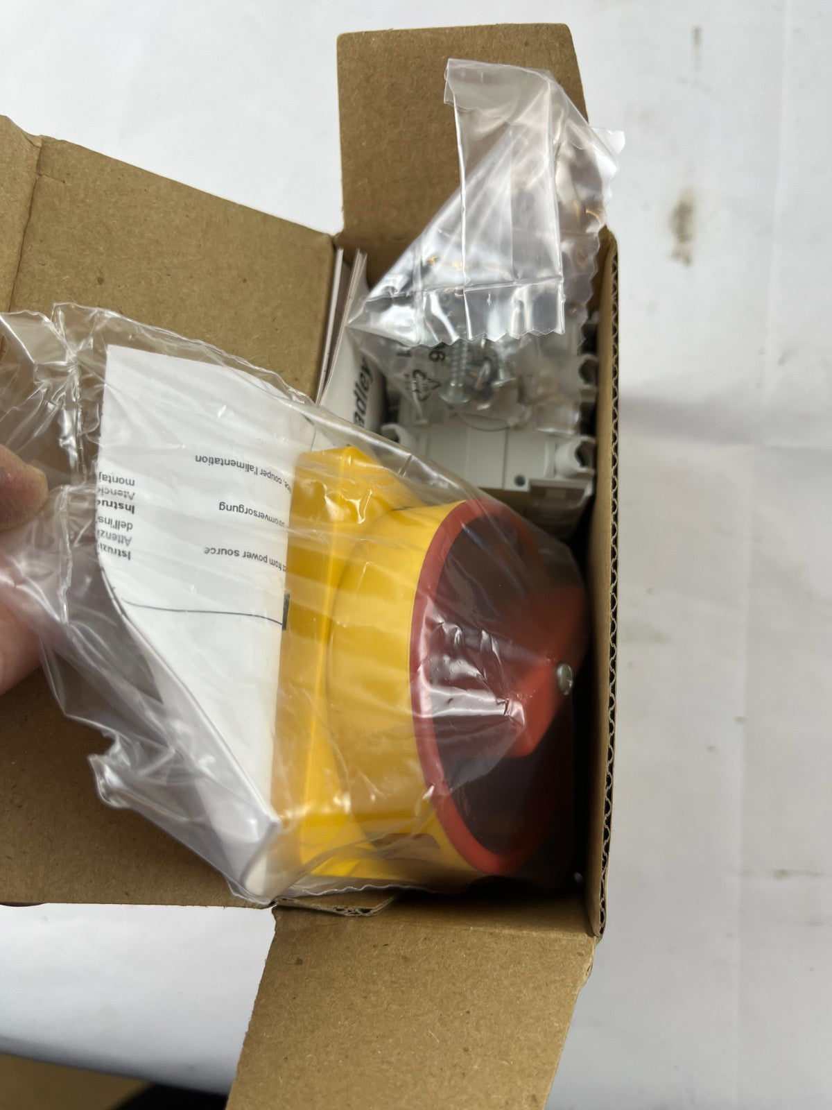 Allen Bradley 194L-E16-1754-6N Load Switch 4-Pole 16A Emergency Switch NEW
