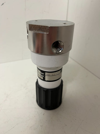 Messer Griesheim Pressure Regulator 40bar/4bar Stainless Steel Used Working