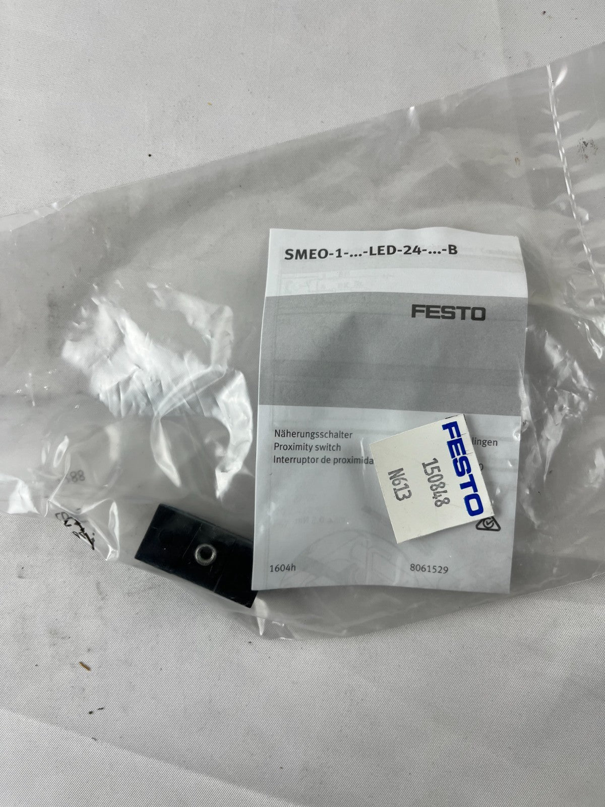 Festo SMEO‑1‑S‑LED‑24‑B Magnetic Proximity Sensor 150848 12–27 VDC M8 Plug SMEO