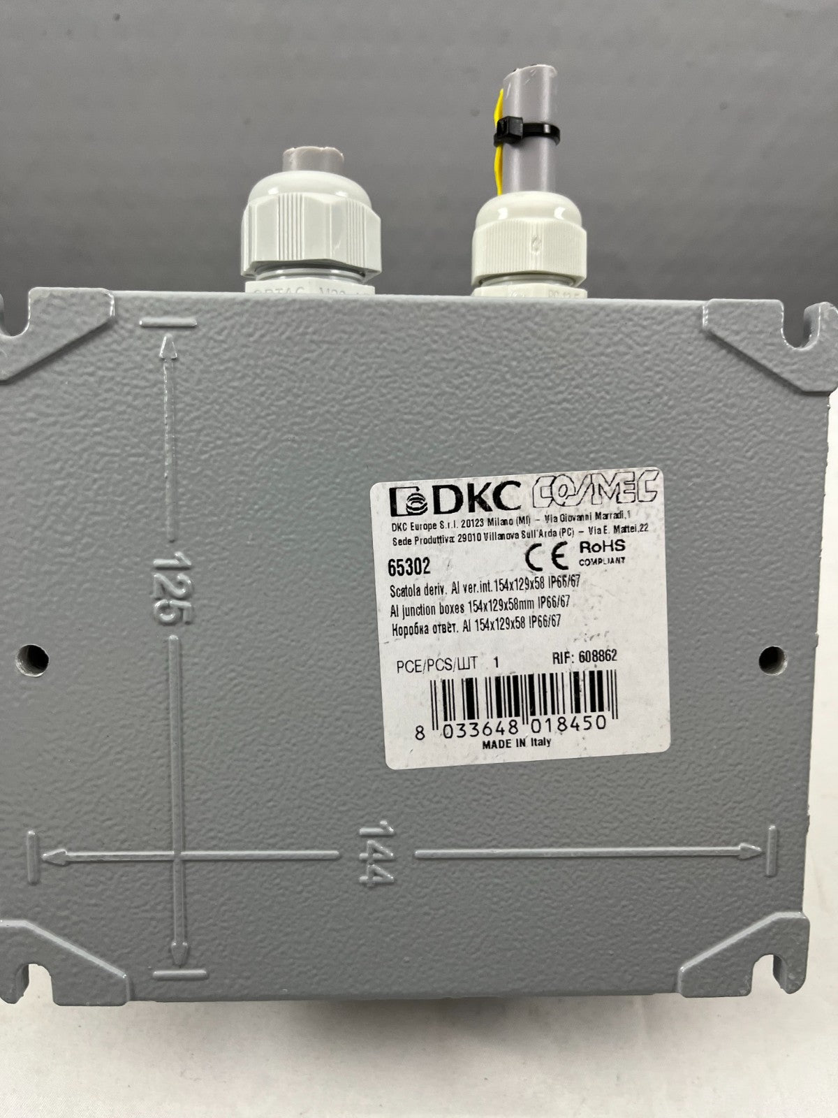 DKC Cosimec 65302 Aluminum Junction Box, 2x 16A/500V Connectors, IP66/67 Used