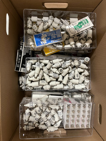 Siemens Diazed Fuse Lot Mixed Amperage 2A–35A Ceramic Industrial Used/New Bulk