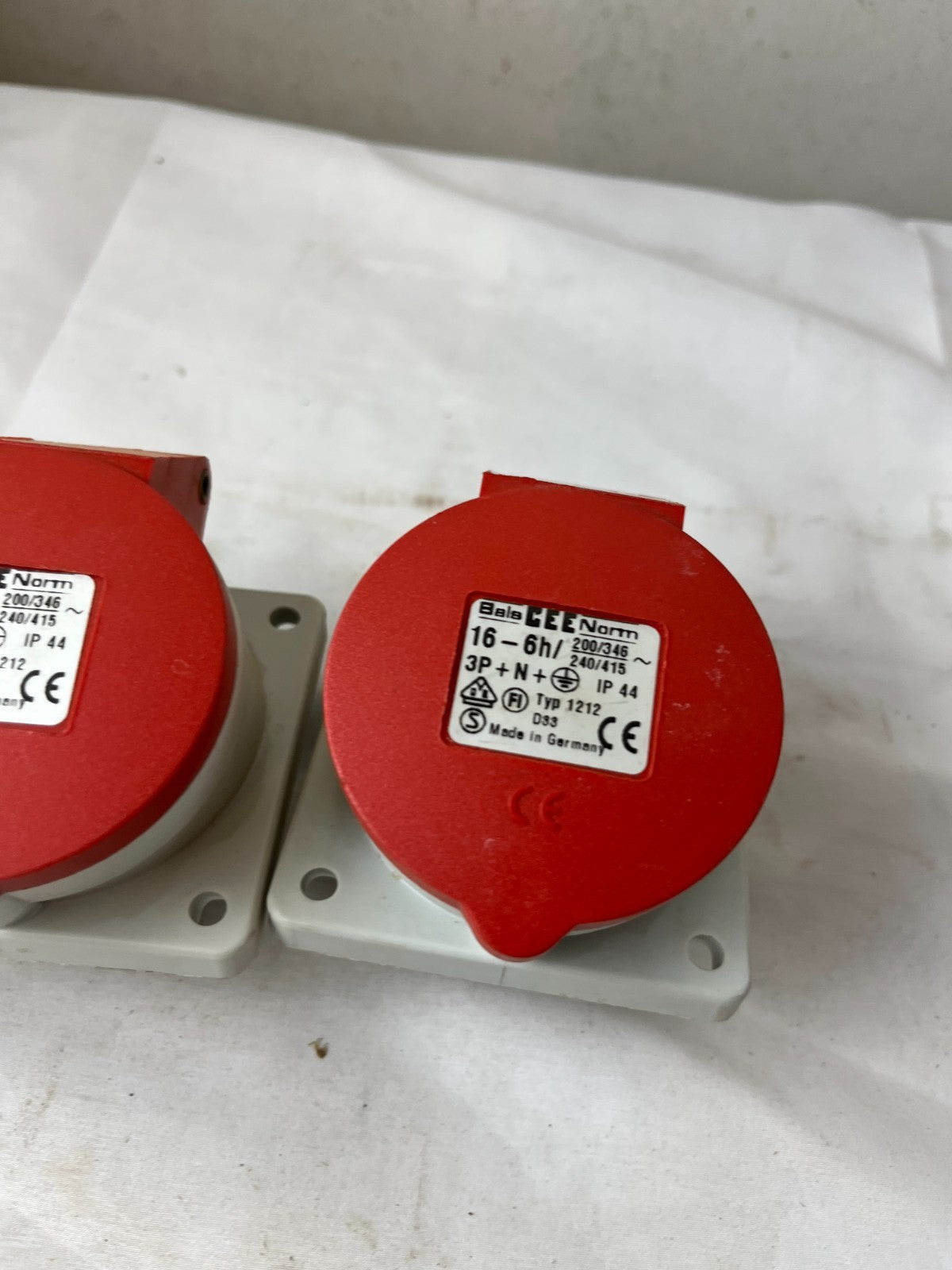 Bals 1212 IEC 16A 3P+N+E 6h IP44 Panel Socket New Lot of 3x Spare Bundle