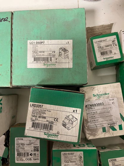 Schneider Electric Industrial Automation Lot – 19pcs LC1D50P7, LRD3357, LR2K0307