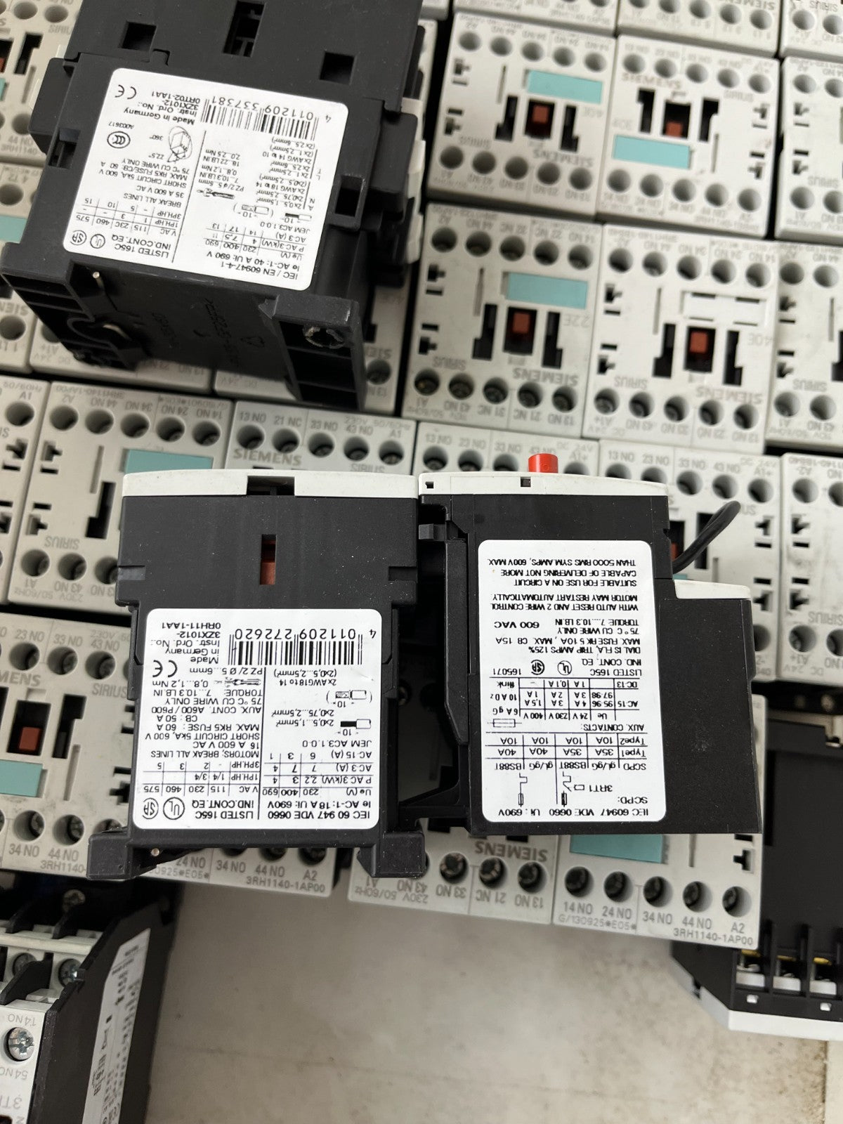 Siemens SIRIUS Contactor Relay Lot 35pcs 3RH1140 3RH1131 Mixed 24V/230V Used
