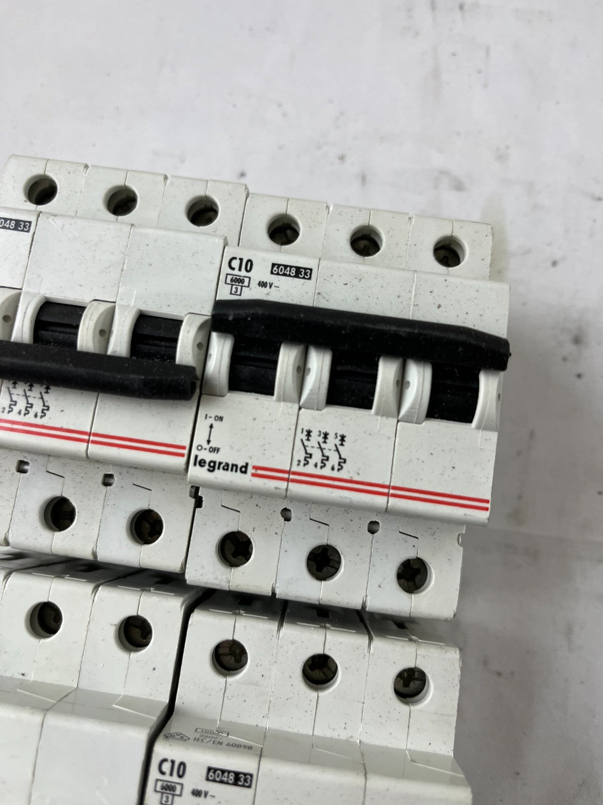 Legrand 6048 33 C10 4-Pole Circuit Breaker 400V 6kA Lot 4pcs Used Spare Units