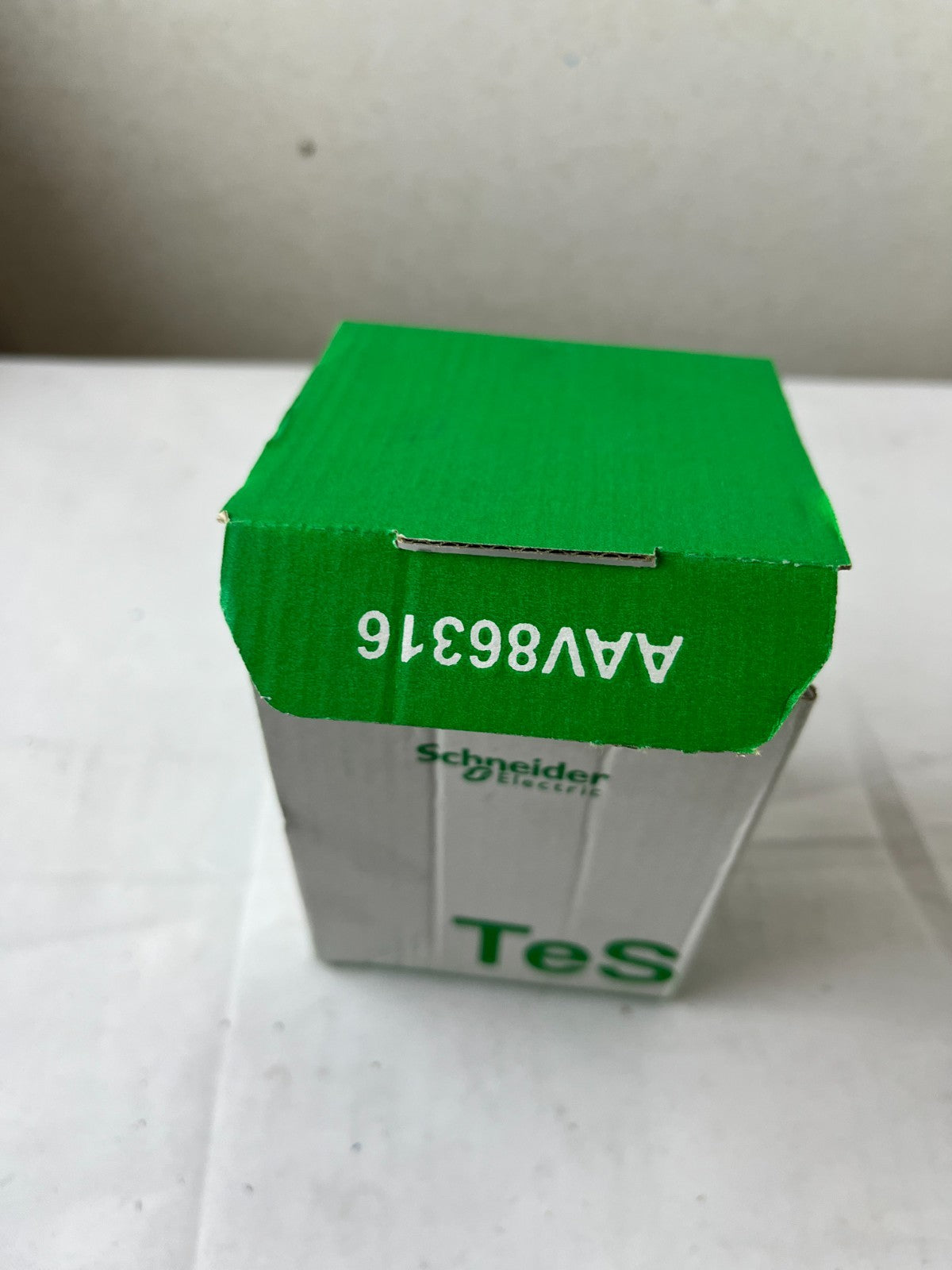Schneider Electric VBD01 TeSys Vario 3‑Pole 20A Emergency Main Switch New