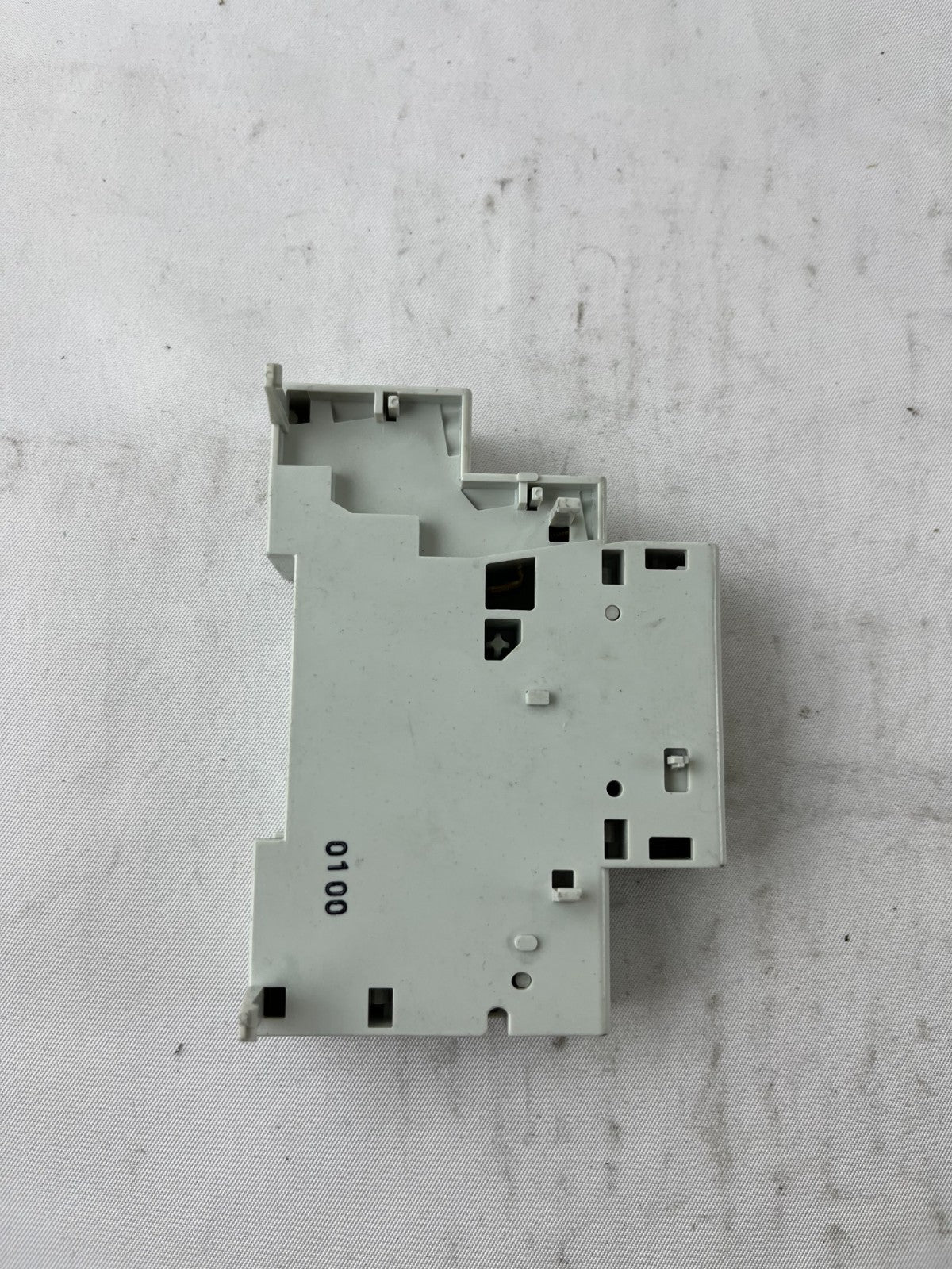 Allen Bradley 140-UV Series C Undervoltage Release 220-240V Used Spare Unit