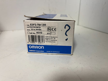 Omron E3F2-7B4 2M Photoelectric Switch 10-30VDC New in Box - Spare Parts