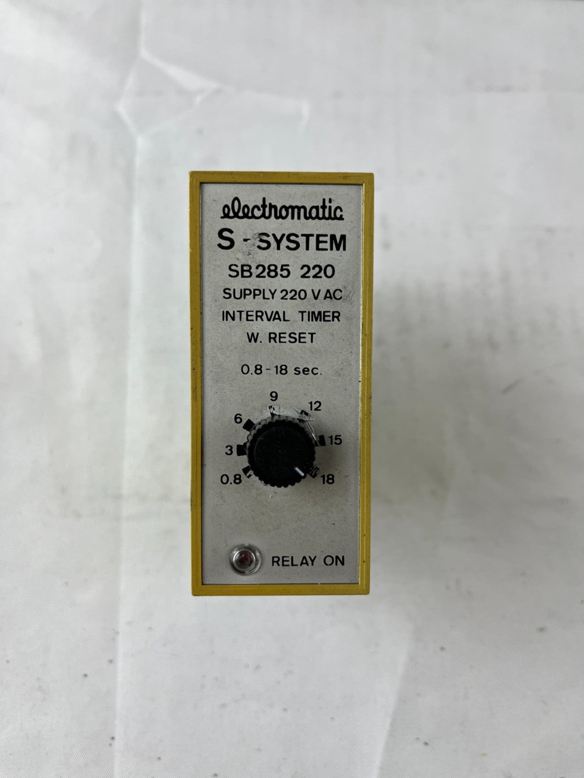 Electromatic SB285 220 Interval Timer 220VAC 0.8-18s Reset 3-Core E-Sensors