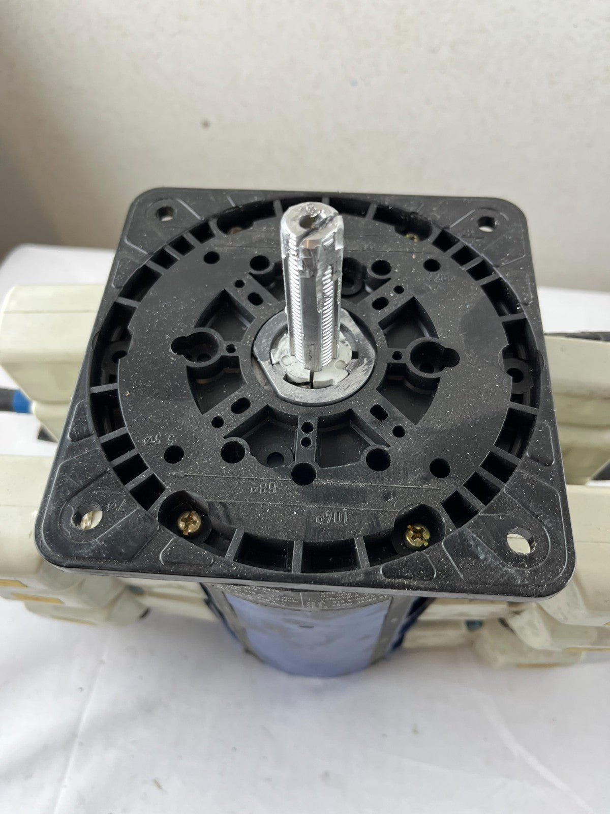 Kraus & Naimer C250 Rotary Cam Load Break Switch 240A 600VAC 3‑Phase Used