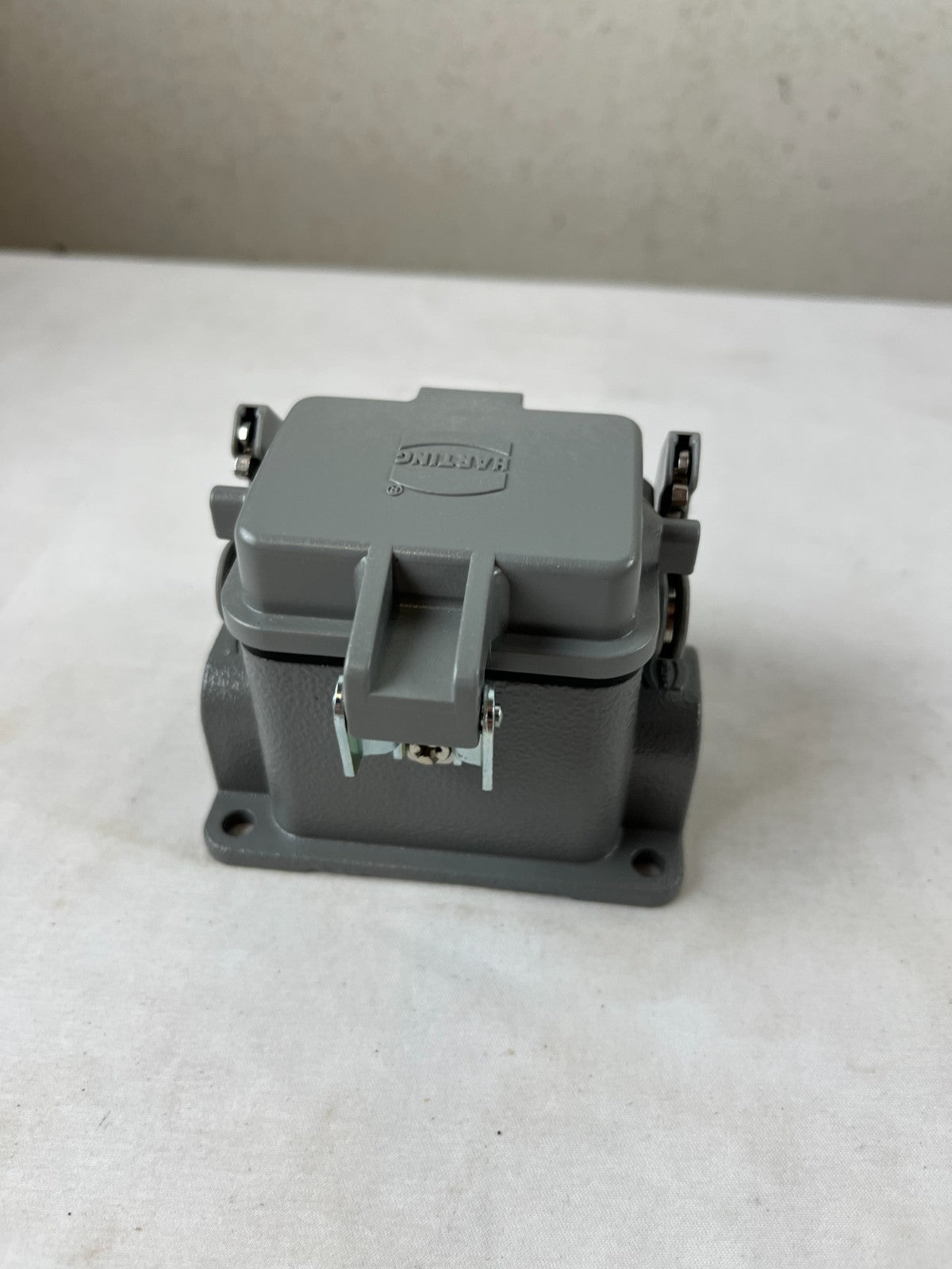 Harting Han 6B-asg1-LB-K-M20 Connector Base Housing Cover M20 New Spare Unit