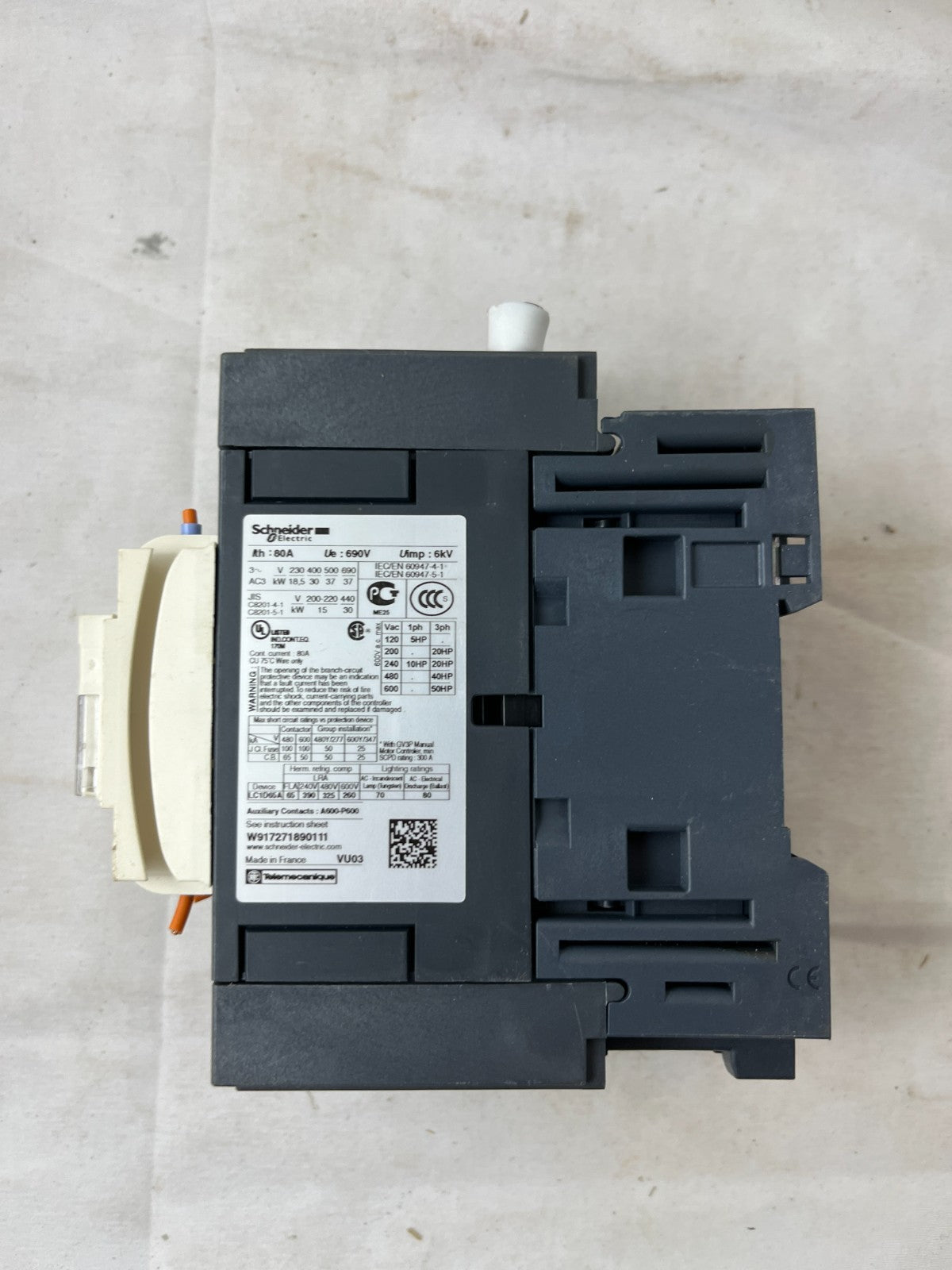 Schneider LC1D65A TeSys Contactor 80A 24V DC Coil Used Spare Unit