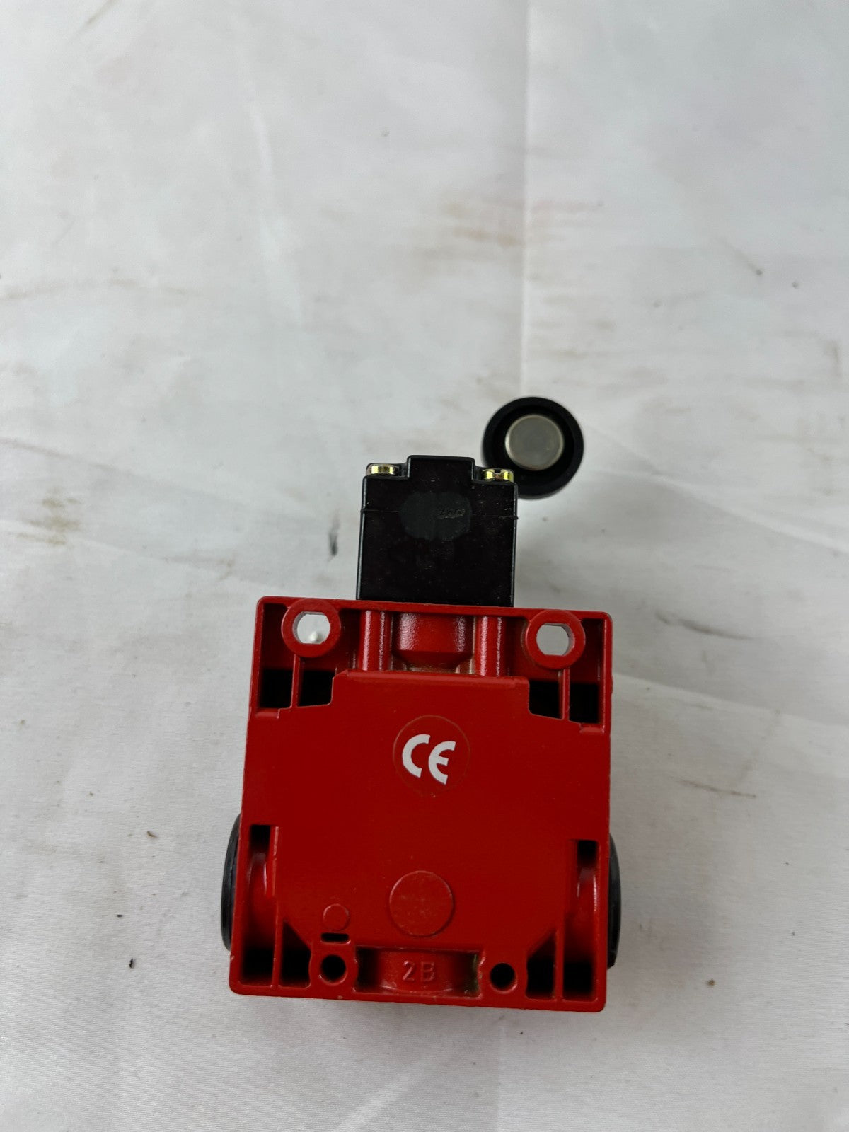 Guardmaster Senator CXB2 Safety Limit Switch Roller Lever IP66 New NOS Spare
