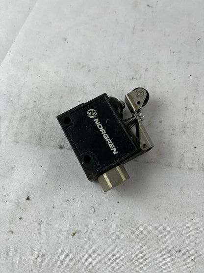 Norgren M/21/25 Pneumatic Roller Lever Valve G1/8 3/2 Bleed Actuated 2.7–10 bar