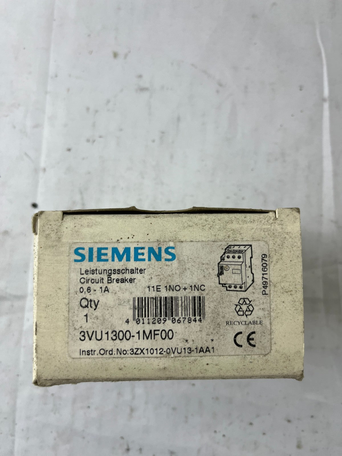 Siemens 3VU1300‑1MF00 Motor Protection Circuit Breaker 0.6–1A 3‑Pole 1NO+1NC New