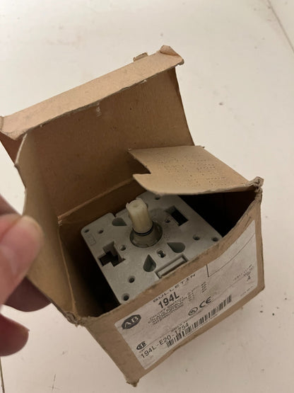 Allen-Bradley 194L-E20-1754 Load Switch, 20A 600V, NEW in Box, Series A 1 Pcs