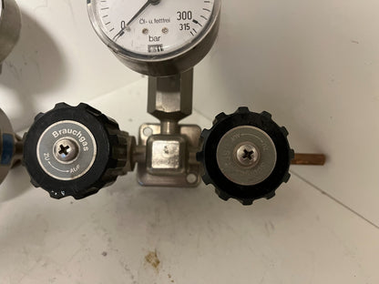 Messer Griesheim Oxygen Regulator Dual-Stage 315bar/10bar WIKA Gauge Used