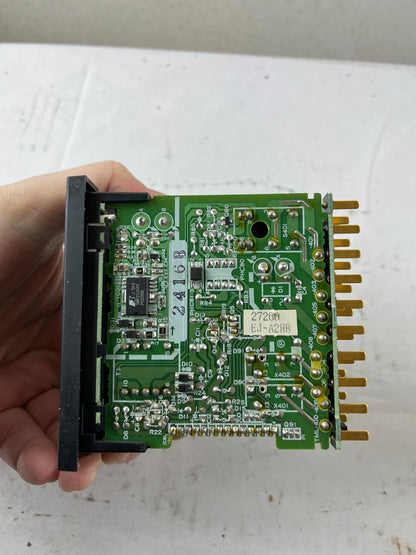 Omron E5EJ Temperature Controller Panel Mount °C Used Working Spare Unit