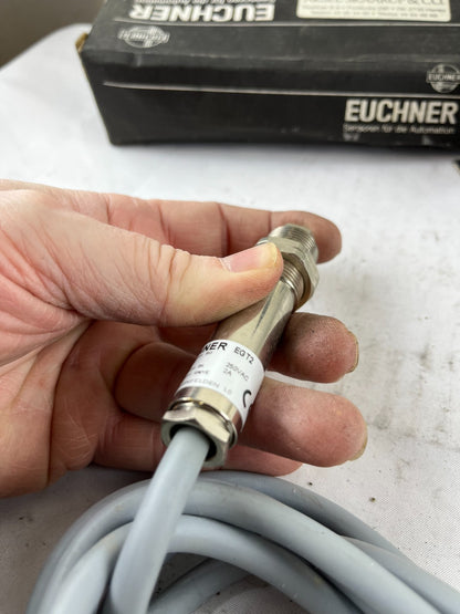 Euchner EGT2-2000 001864 Precision Single Hole Limit Switch 250VAC 2A New