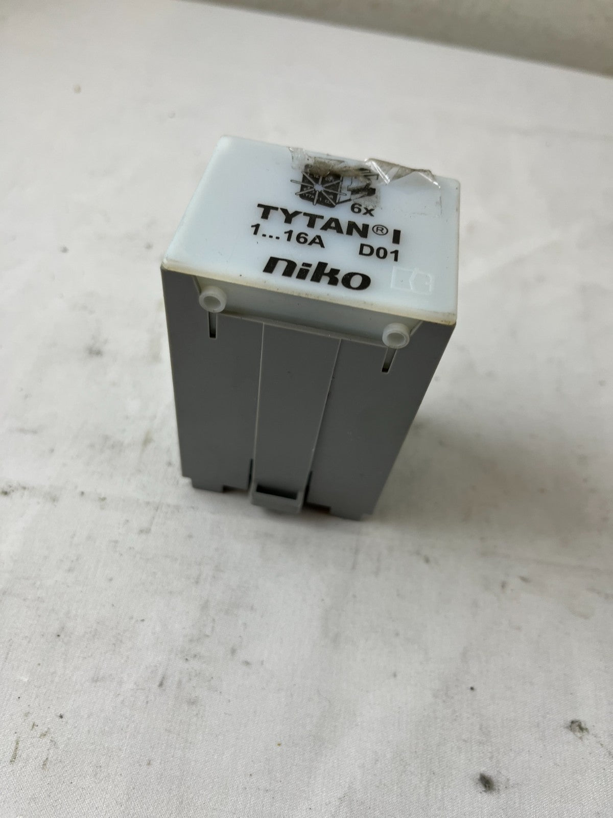 Niko Tytan I D01 Fuse Holder Insert 1-16A Module Industrial Spare New Unit