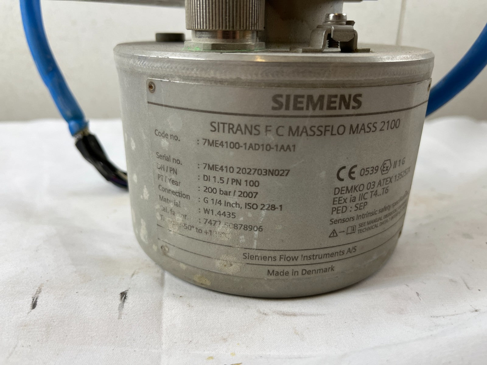 Siemens Sitrans F C Massflo Mass 2100 7ME4100-1AD10-1AA1 Coriolis Flow Sensor