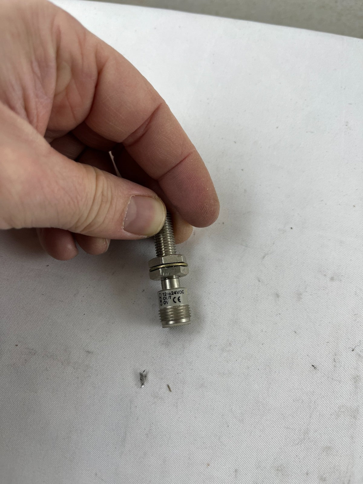 Omron E2EG-X1R5B2-M1 Inductive Proximity Sensor M18 10-30VDC Used Spare