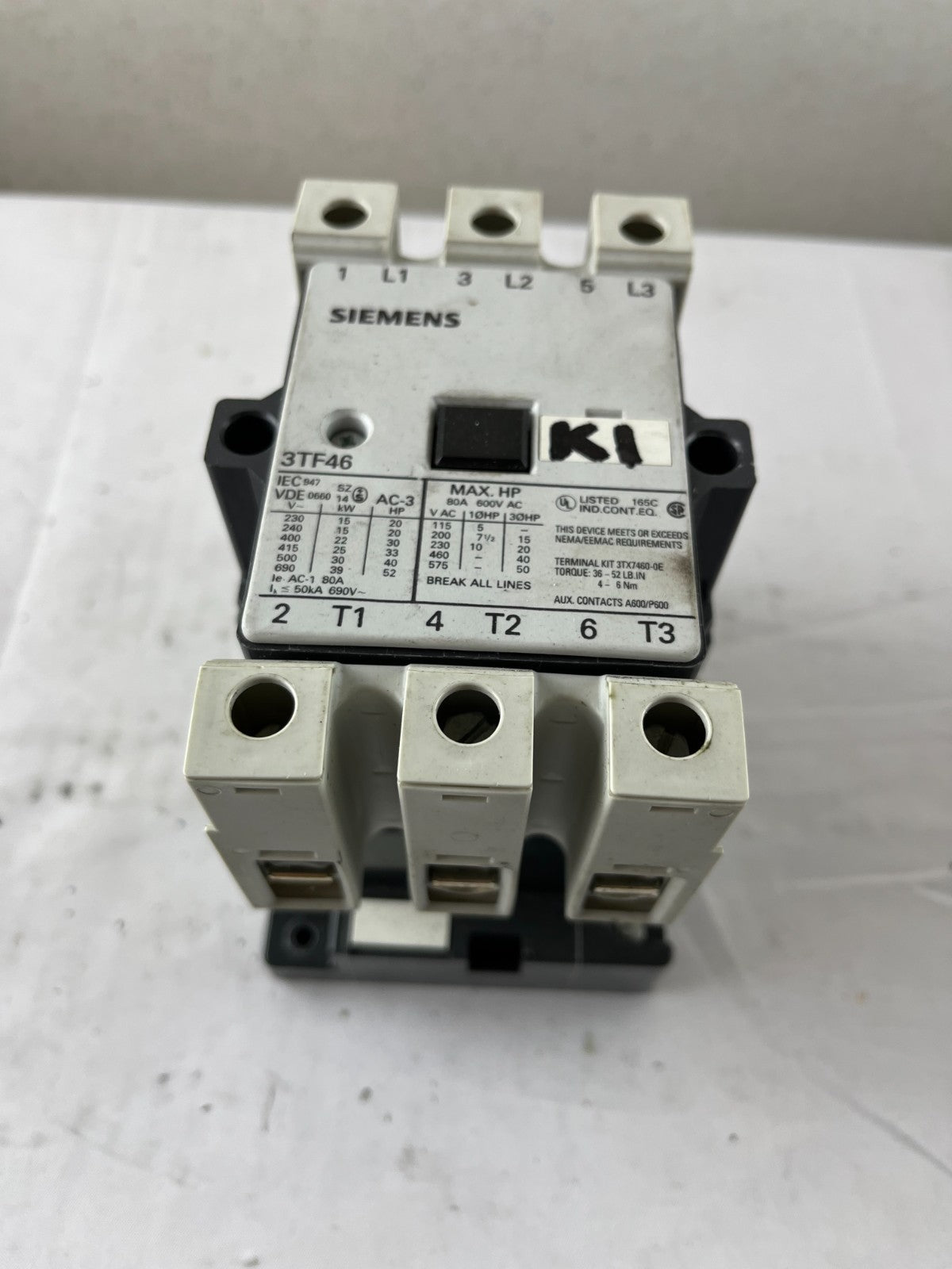 Siemens 3TF46 22-0AP0 World Series Power Contactor 3-Pole 45A 600V 110/120V Coil