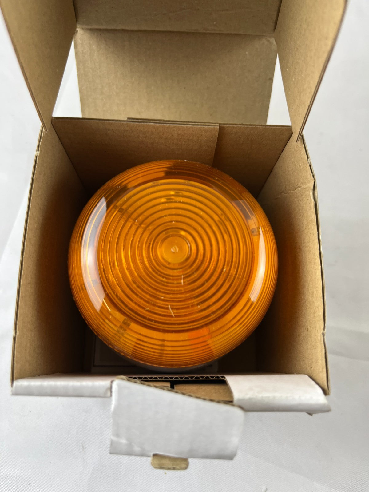 Klaxon QBS‑0018 Flashguard Amber Xenon Beacon 230V AC 3W IP65 Surface Mount New
