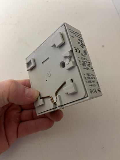 Rittal SK 3110 Enclosure Thermostat 24–250V 10(4)A Temperature Controller Used