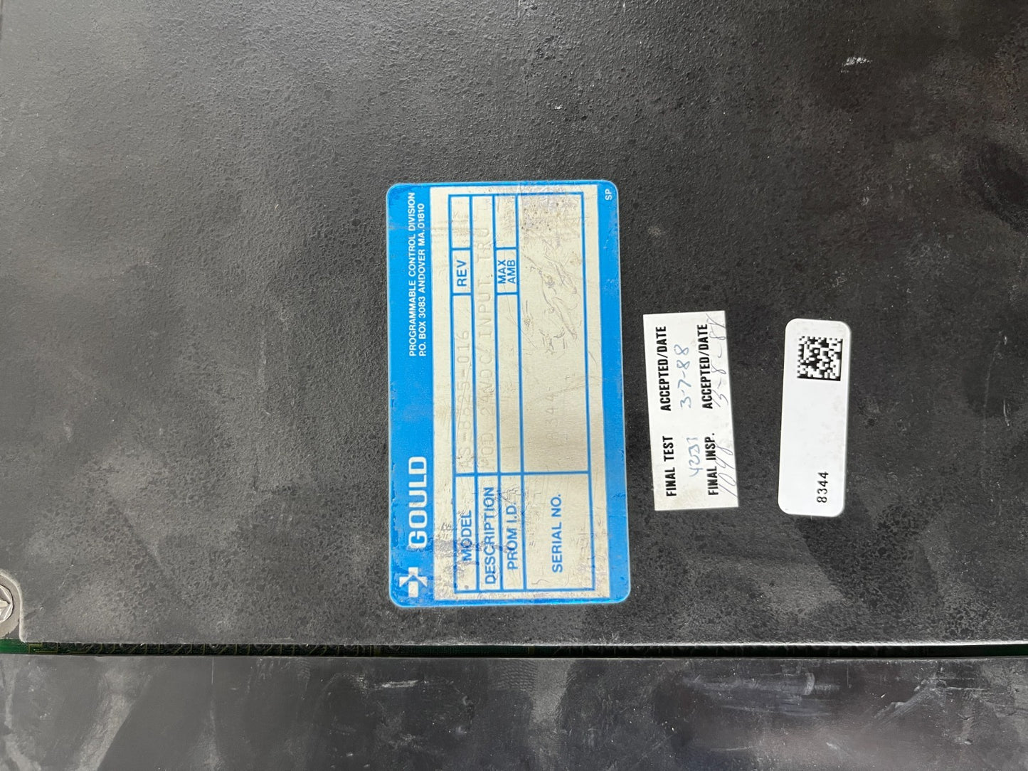 Gould B825 24VDC Input True High PLC Input Module 16-Channel Industrial I/O
