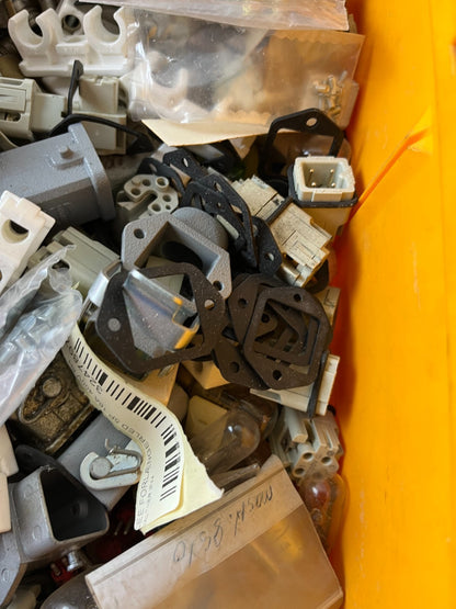 Harting Heavy Duty Connectors Mixed Lot Industrial Plugs Sockets Used Box