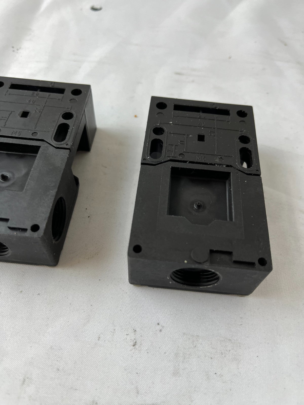 Schmersal AZ16-02ZVRK Safety Interlock Switch 230V AC‑15 4A IP67 – Lot of 2 Used