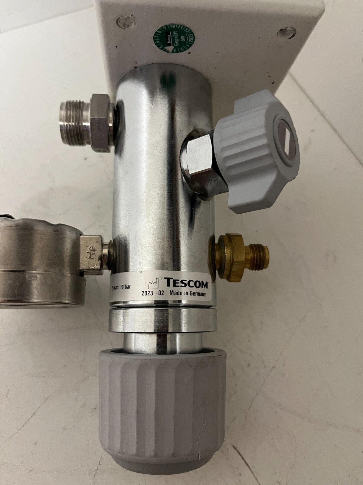 TESCOM D55022BAR-05B-G3S Pressure Regulator 0–10bar Gauge He Panel New