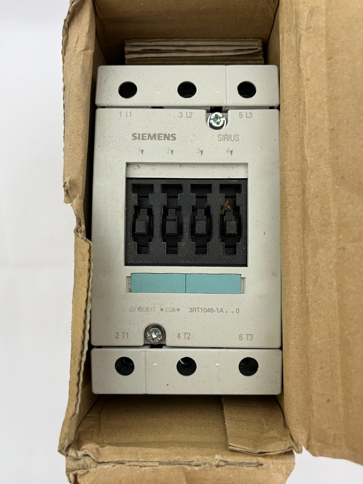 Siemens Sirius 3RT1046-1AP00 Contactor 95A 45kW 3-Pole 230V AC Brand New in Box