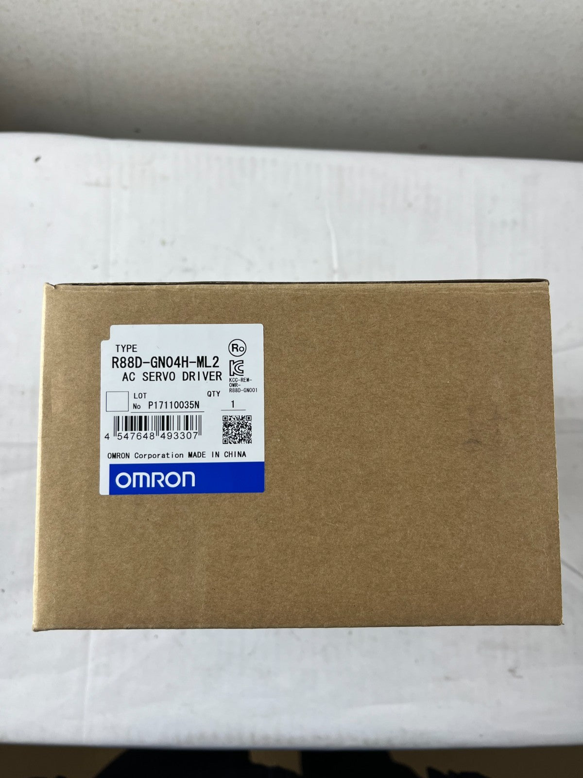 Omron R88D-GN04H-ML2 AC Servo Driver 400W 200–240V 1-Phase New in Box