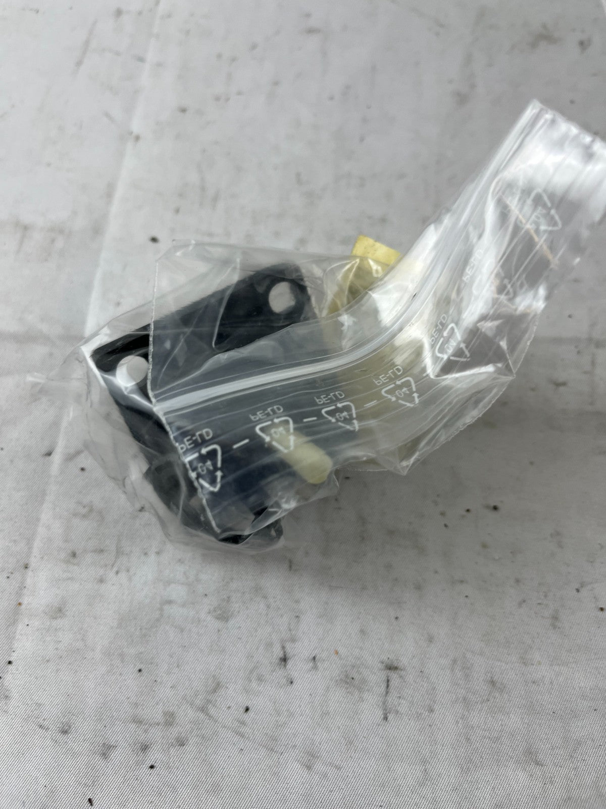 Kraus & Naimer 350-0840 S0E.T161*GBA002 Cam Switch Rotary Handle New Unused