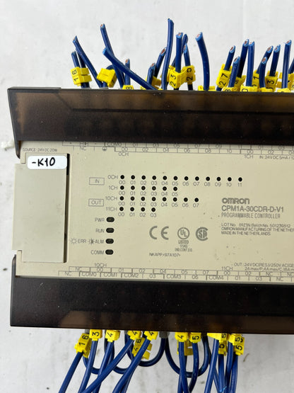 Omron CPM1A-30CDR-D-V1 PLC Controller 24VDC 30 I/O Relay Output Used Spare Unit