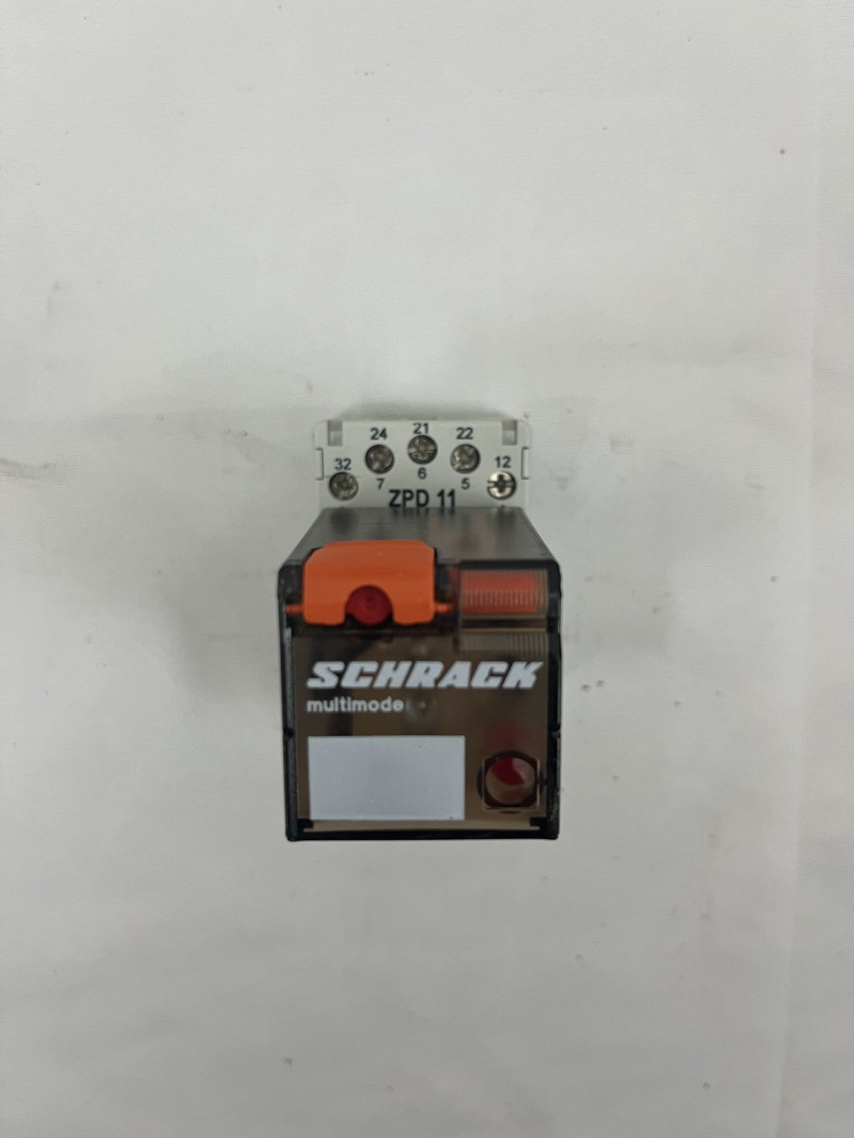 Schrack MT328230 Multimode Relay 230V AC 10A w/ Carlo Gavazzi ZPD11 DIN Base