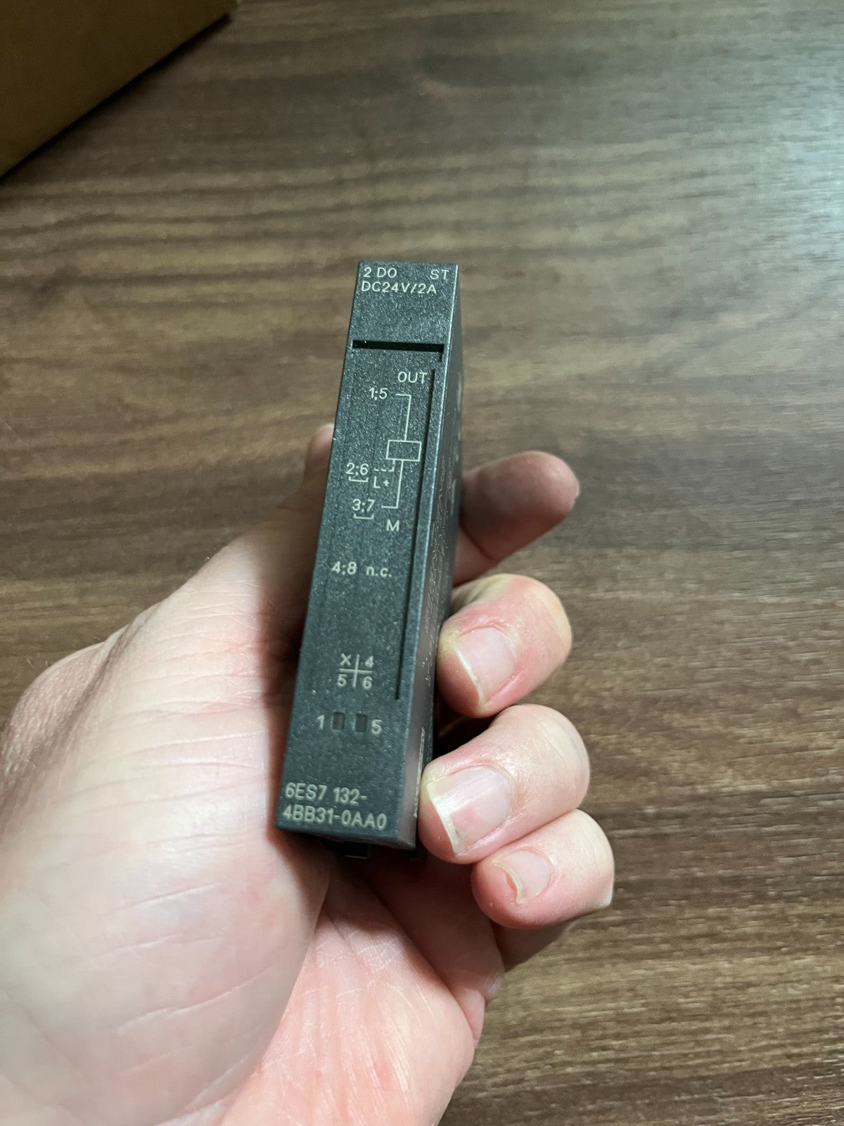 Siemens 6ES7132-4BB31-0AA0 ET 200S Digital Output Module 2 DO  (2/5 PCS ONLY!)